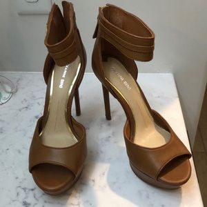 Women’s Gianni Bini Heels
